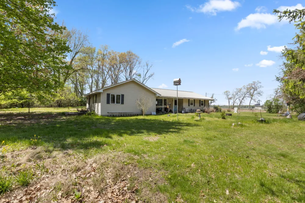 2780 Beebe Road Howard Township, MI 49120