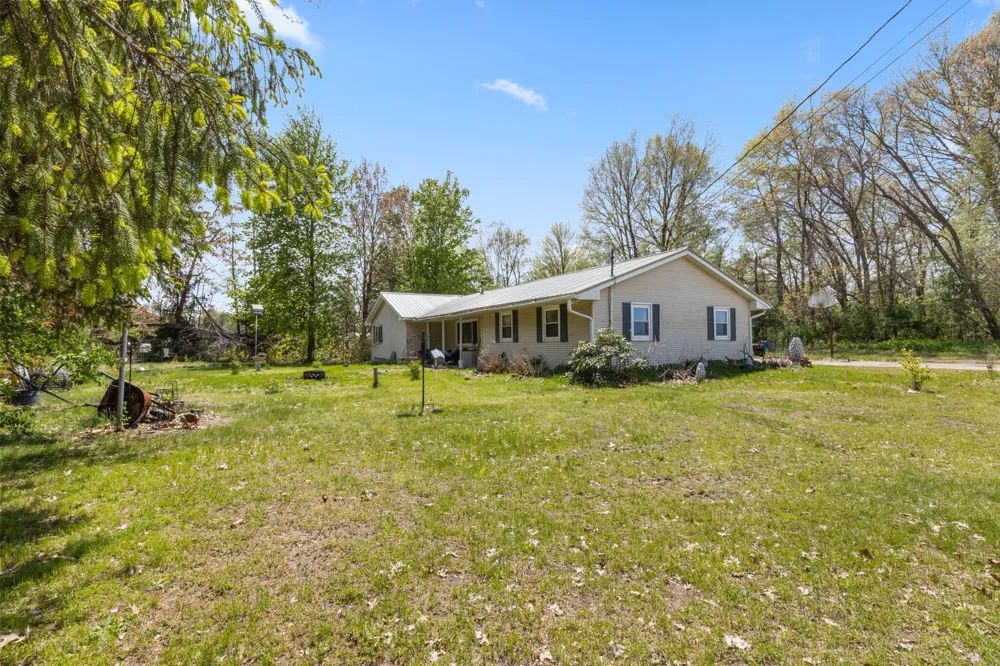 2780 Beebe Road Howard Township, MI 49120