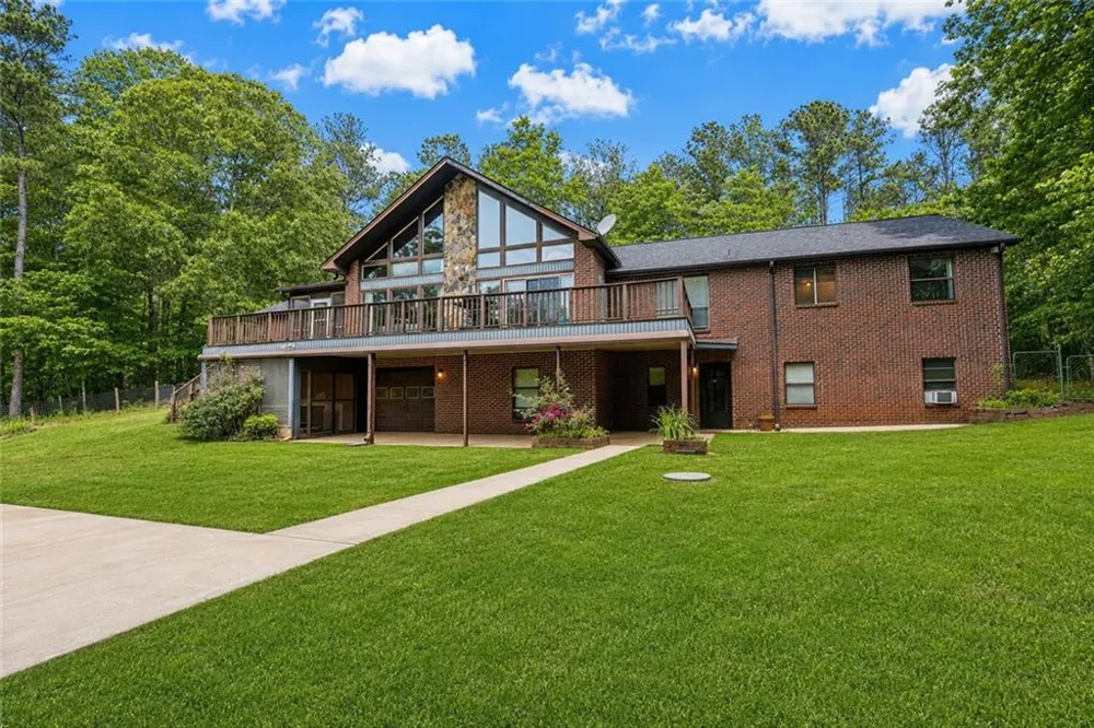 8137 Jenkins Road Winston, GA 30187