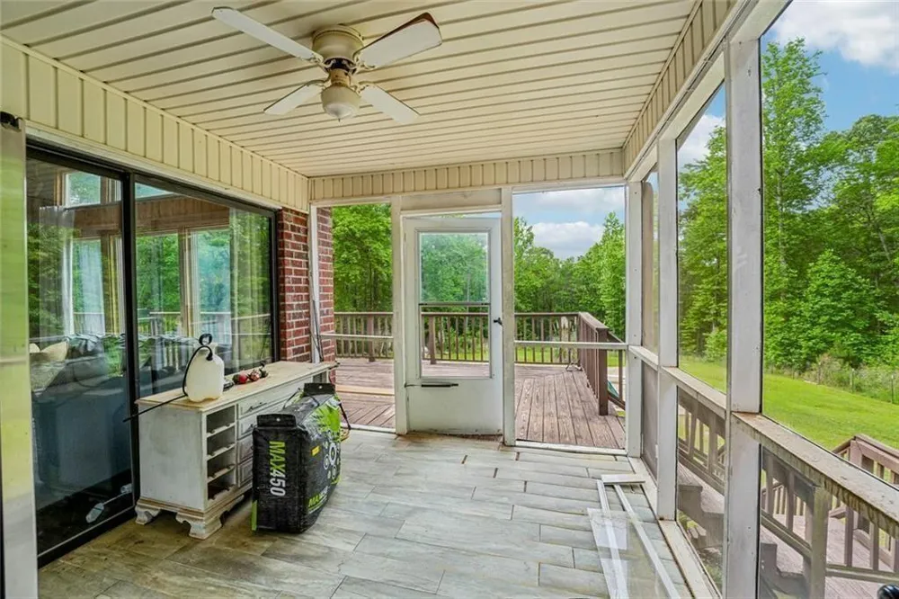 8137 Jenkins Road Winston, GA 30187