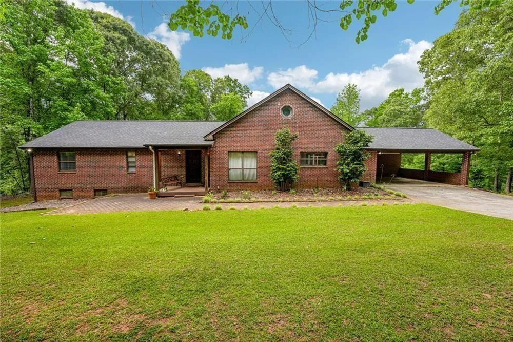 8137 Jenkins Road Winston, GA 30187