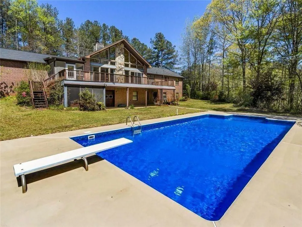 8137 Jenkins Road Winston, GA 30187