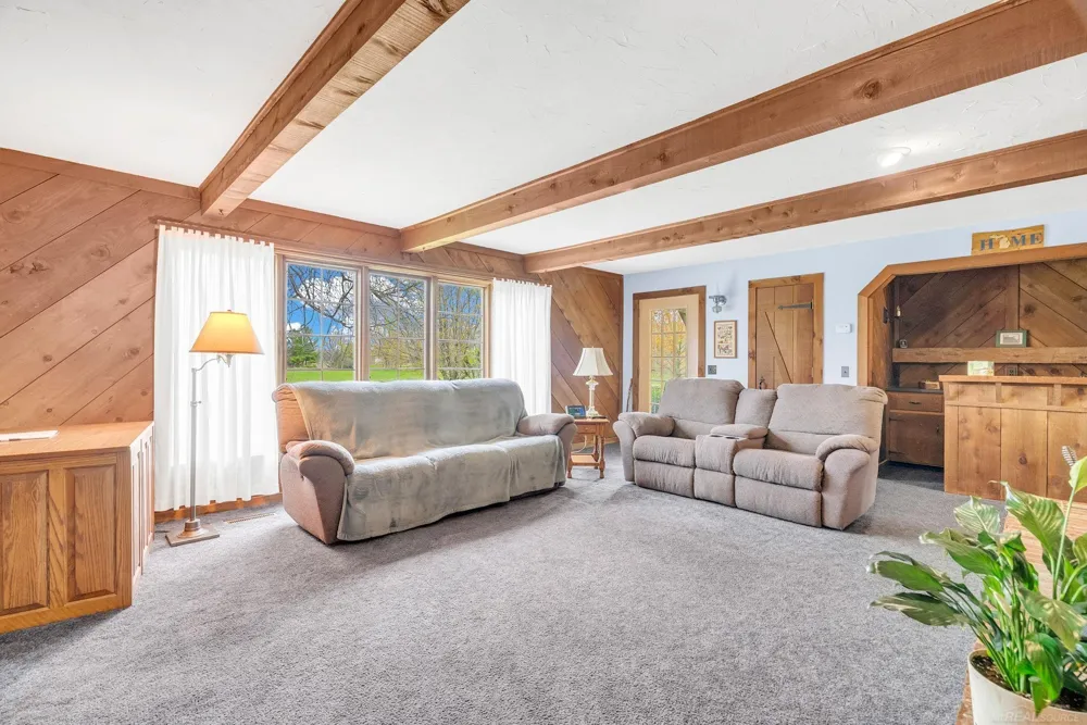 5800 Deckerville Road Forester Township, MI 48427
