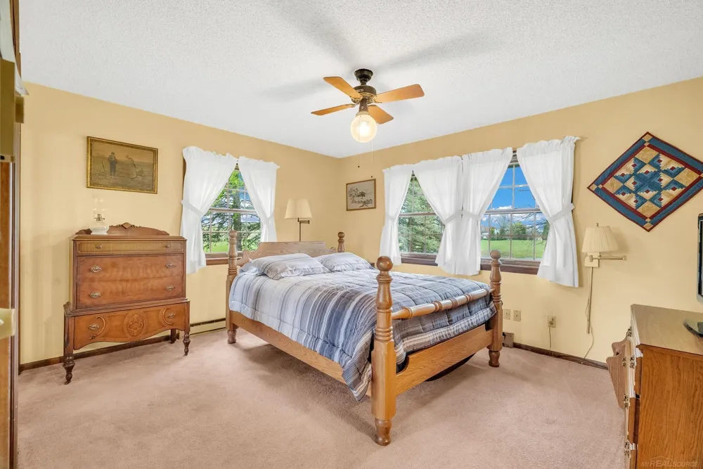5800 Deckerville Road Forester Township, MI 48427