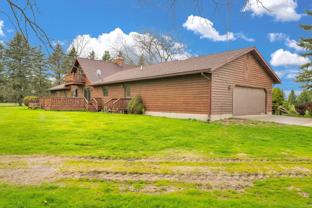 5800 Deckerville Road Forester Township, MI 48427