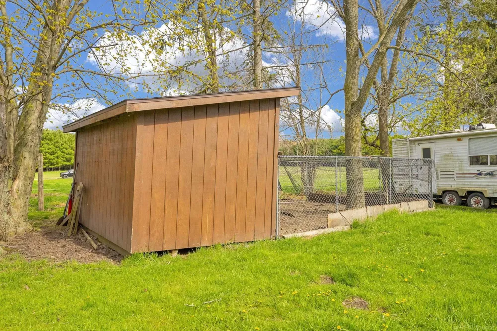 5800 Deckerville Road Forester Township, MI 48427
