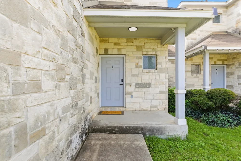 7510 Lazy Creek Drive #A Austin, TX 78724