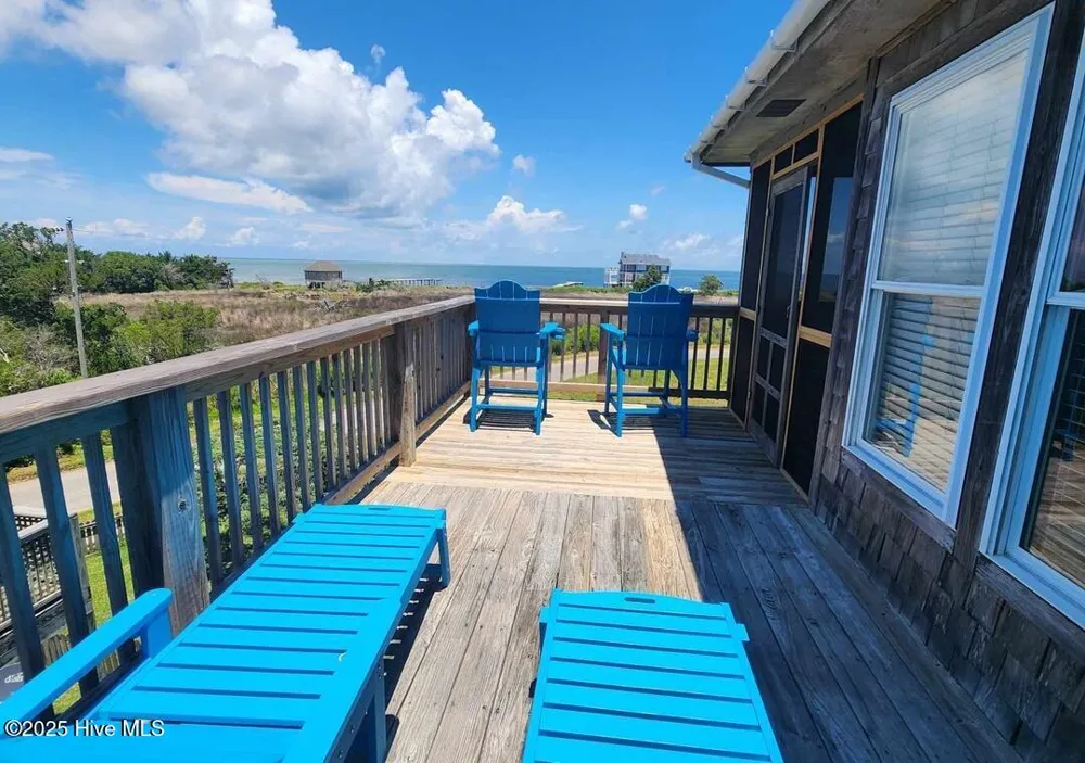 112 Oneal Drive Ocracoke, NC 27960