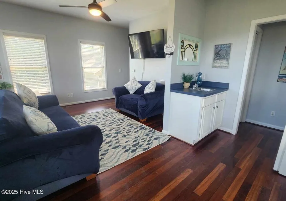 112 Oneal Drive Ocracoke, NC 27960