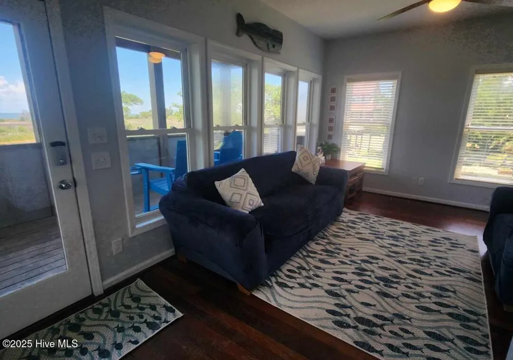 112 Oneal Drive Ocracoke, NC 27960