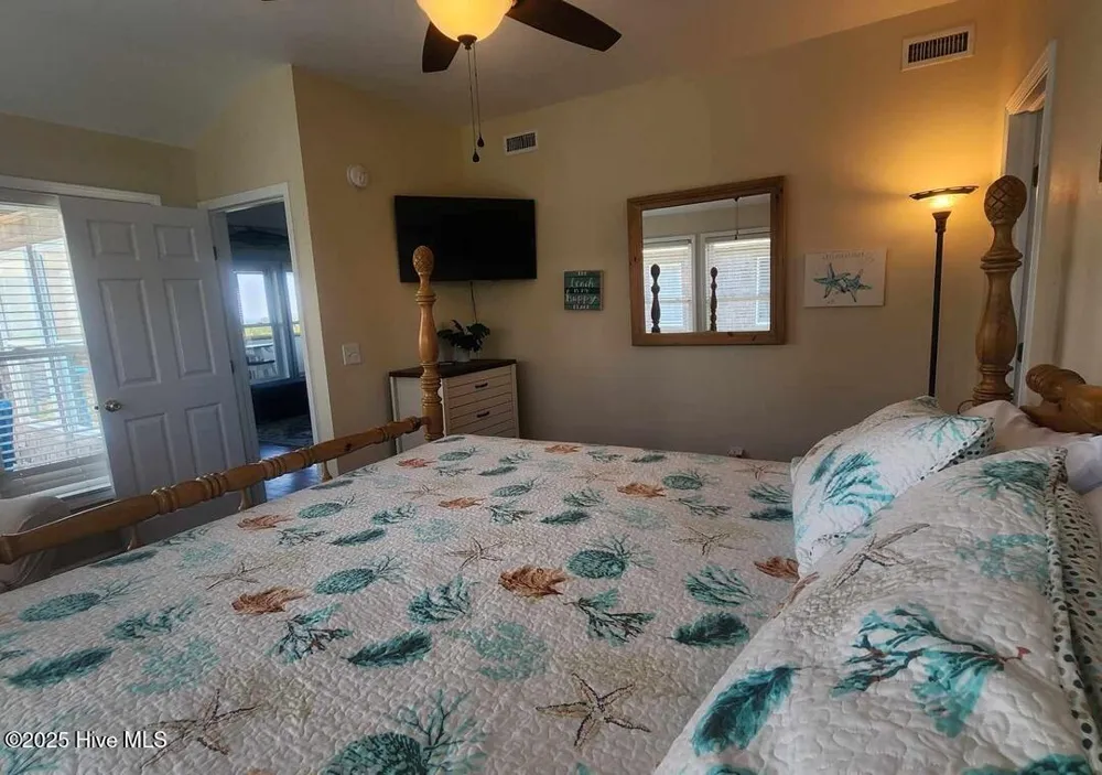 112 Oneal Drive Ocracoke, NC 27960