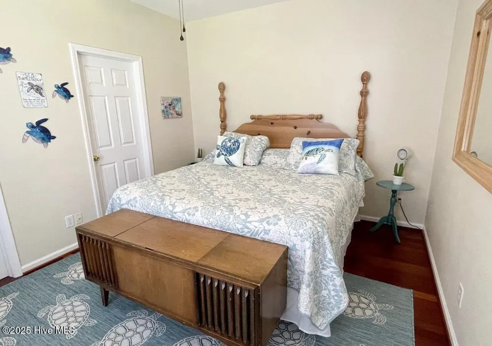 112 Oneal Drive Ocracoke, NC 27960