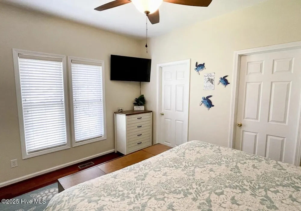 112 Oneal Drive Ocracoke, NC 27960