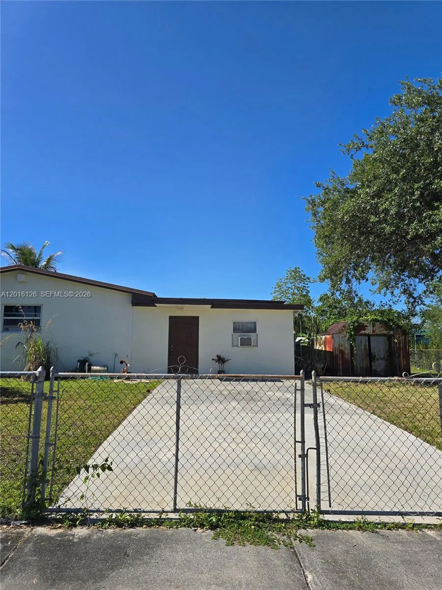 27660 SW 162nd Ave #side Homestead, FL 33031