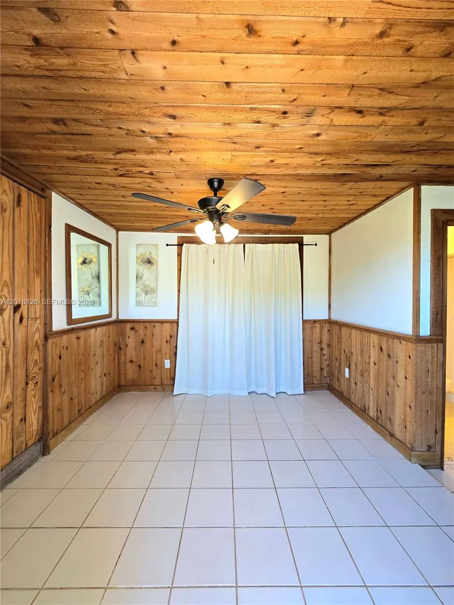 27660 SW 162nd Ave #side Homestead, FL 33031