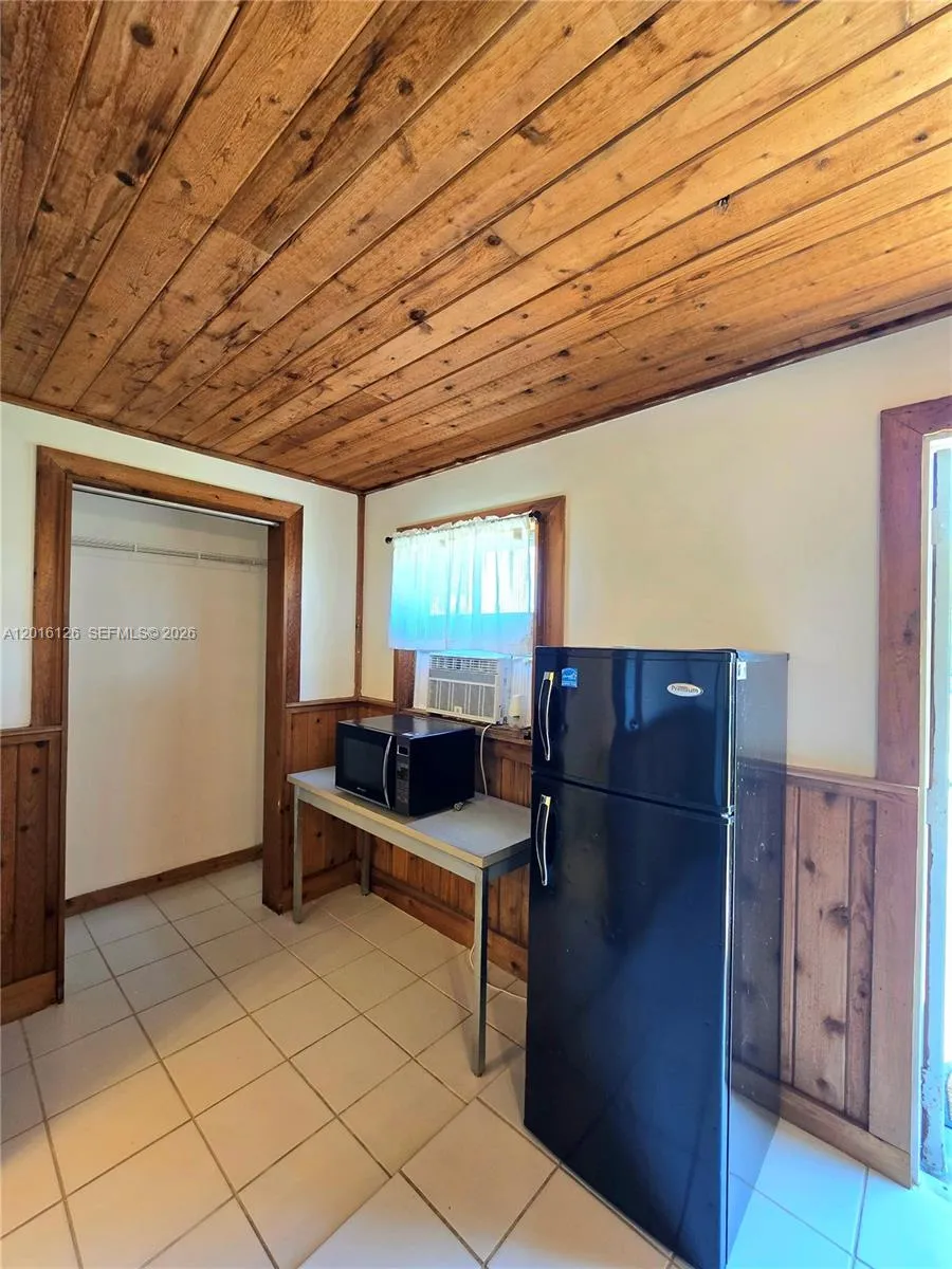 27660 SW 162nd Ave #side Homestead, FL 33031