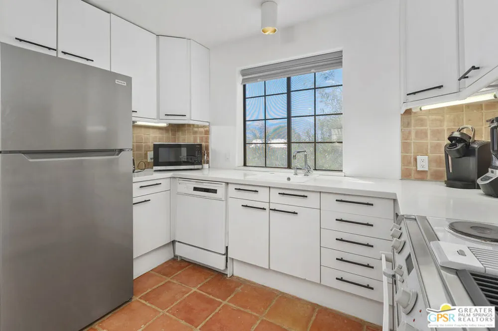 29249 Moon Shadow Drive Thousand Palms, CA 92276