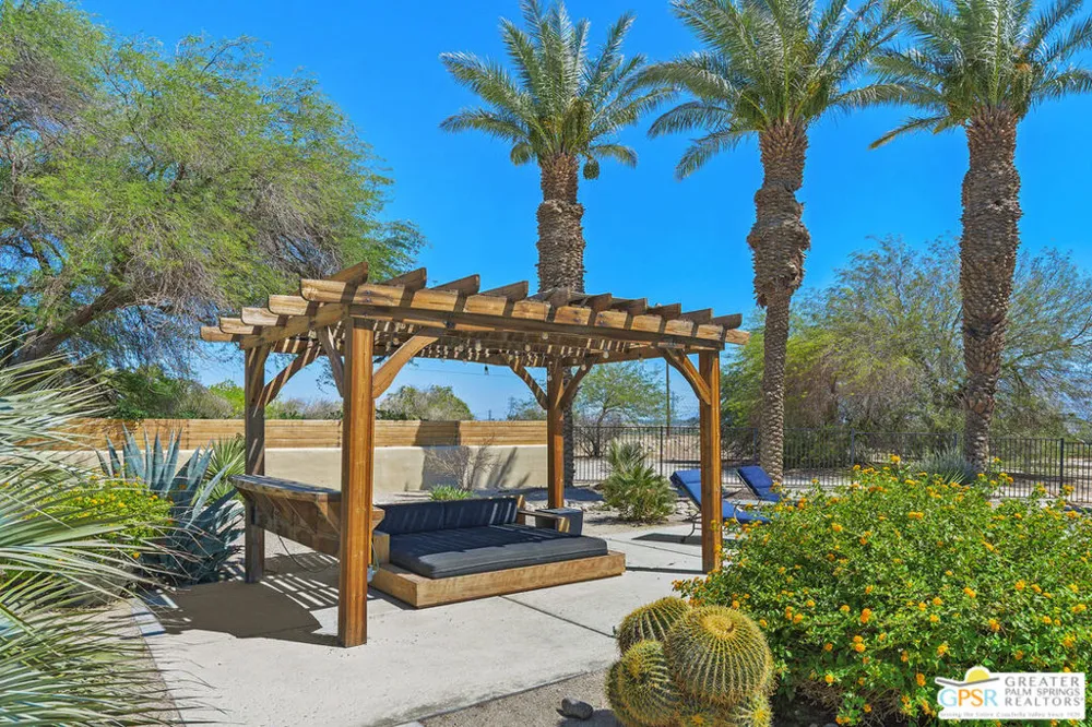 29249 Moon Shadow Drive Thousand Palms, CA 92276