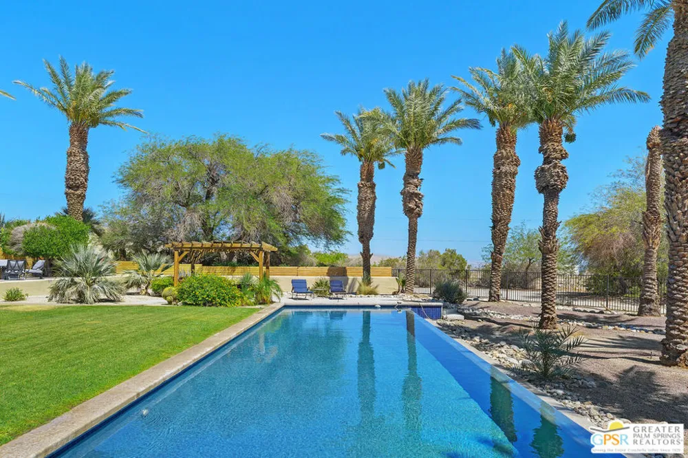 29249 Moon Shadow Drive Thousand Palms, CA 92276
