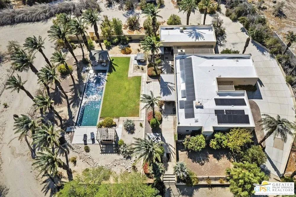 29249 Moon Shadow Drive Thousand Palms, CA 92276
