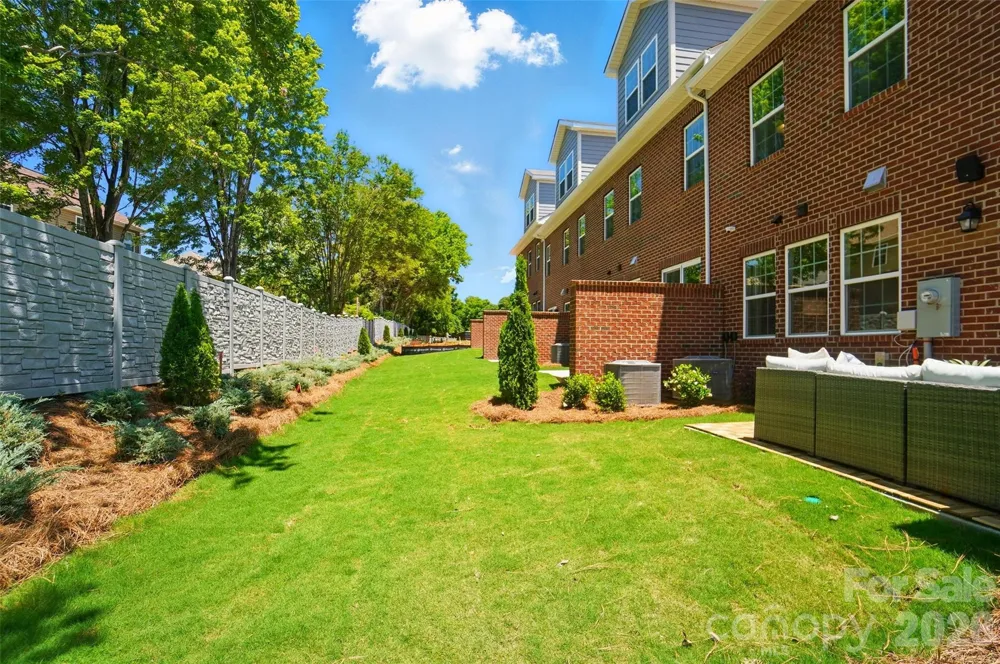 12019 Lavinia Lane Charlotte, NC 28277