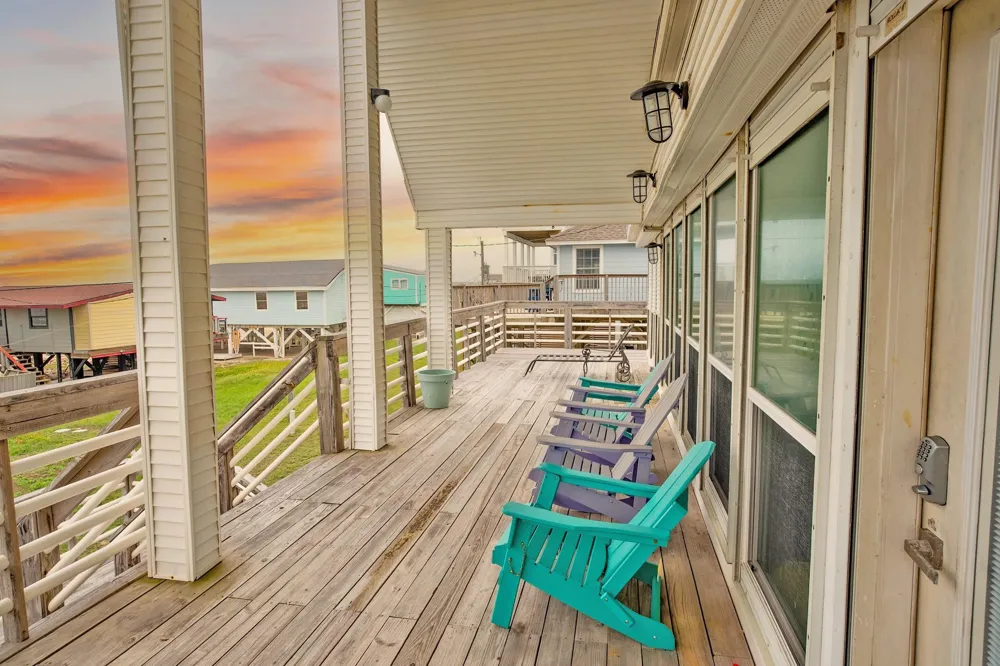 12922 Jolly Roger Drive Freeport, TX 77541