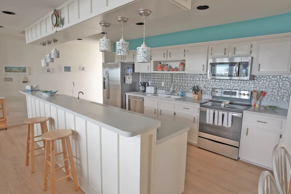 12922 Jolly Roger Drive Freeport, TX 77541