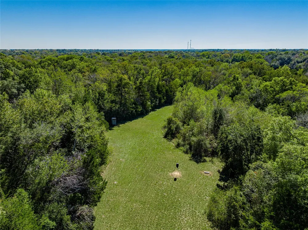 1489 Fm 1457 Round Top, TX 78954