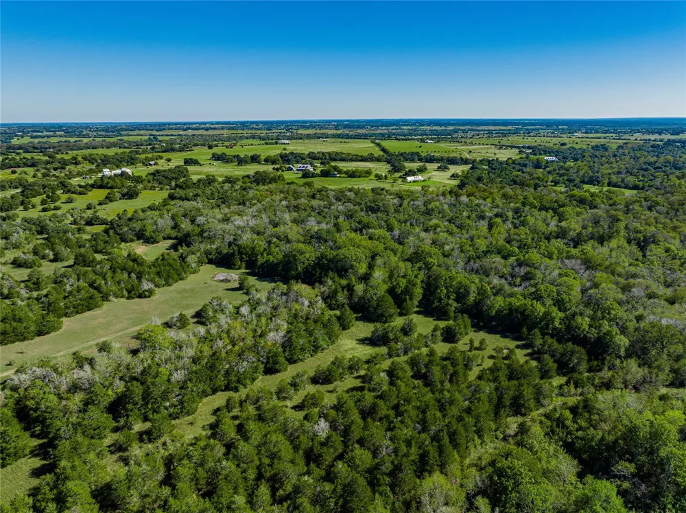 1489 Fm 1457 Round Top, TX 78954