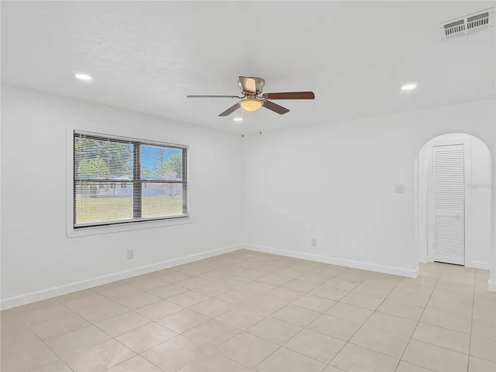 2847 OAK STREET Sarasota, FL 34237