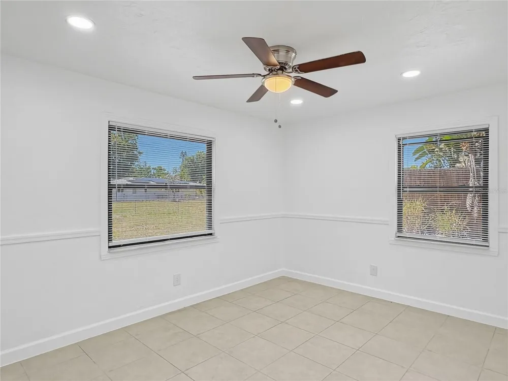 2847 OAK STREET Sarasota, FL 34237