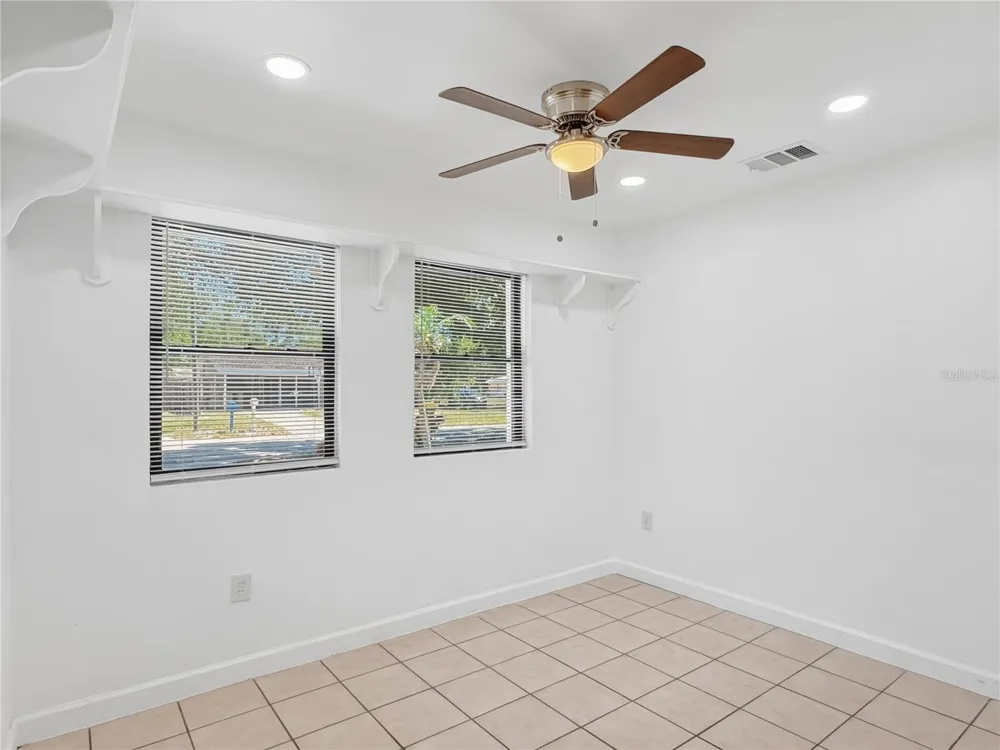 2847 OAK STREET Sarasota, FL 34237