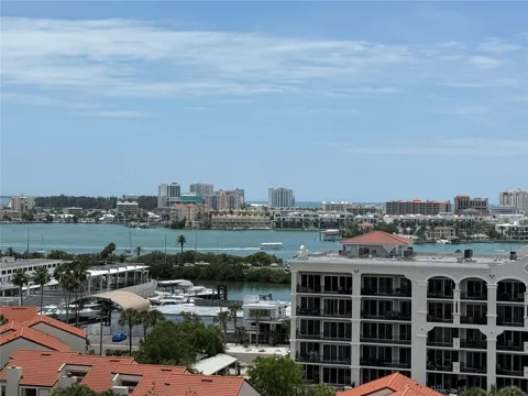 255 DOLPHIN POINT #2