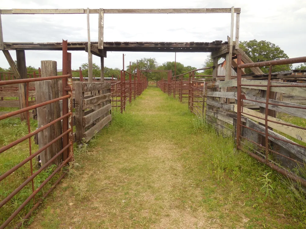 605 E Loop 254 Ranger, TX 76470