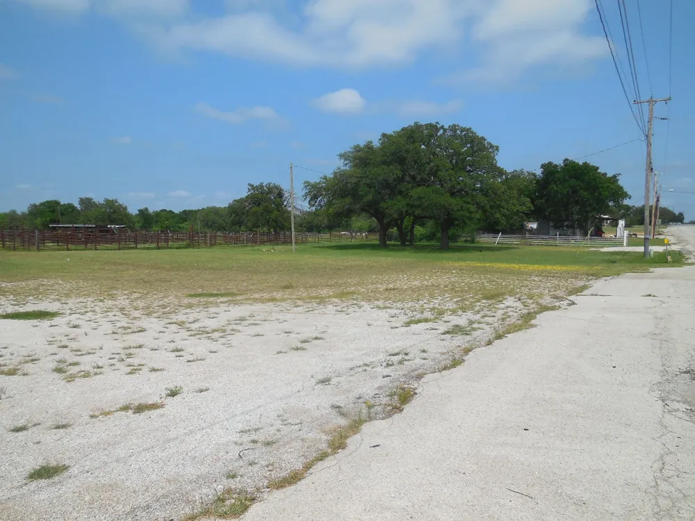 605 E Loop 254 Ranger, TX 76470