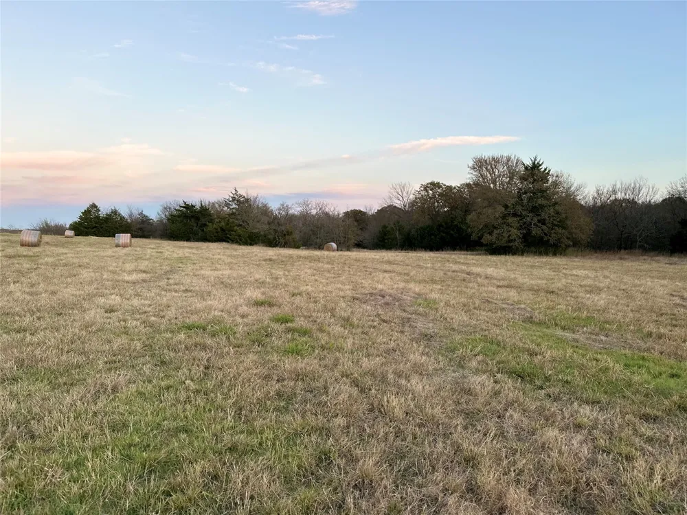 W Line Road Collinsville, TX 76233