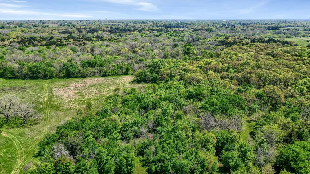 W Line Road Collinsville, TX 76233