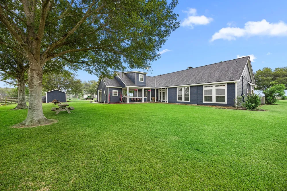 16720 Fm 1164 Road East Bernard, TX 77435