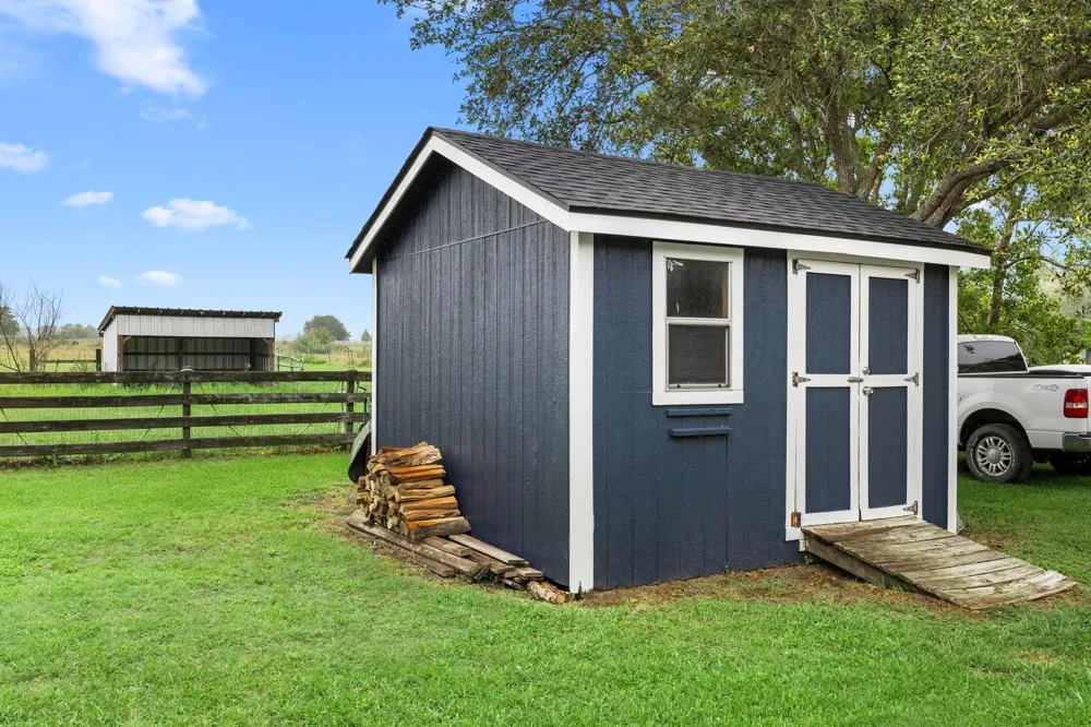16720 Fm 1164 Road East Bernard, TX 77435