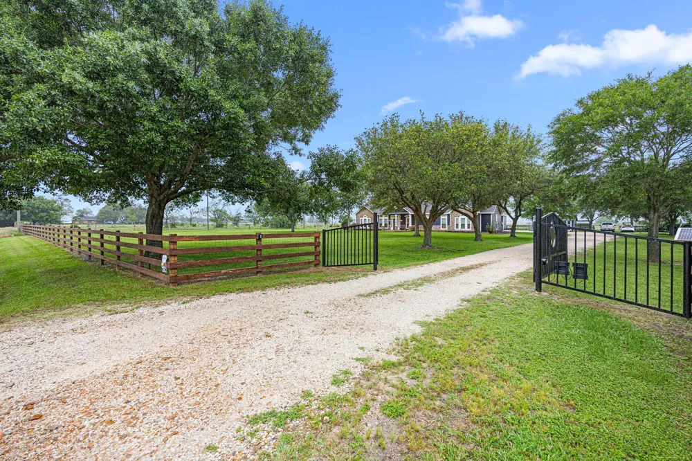 16720 Fm 1164 Road East Bernard, TX 77435