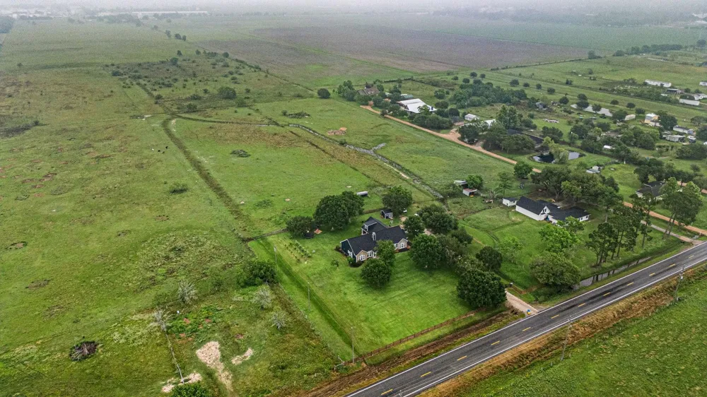 16720 Fm 1164 Road East Bernard, TX 77435