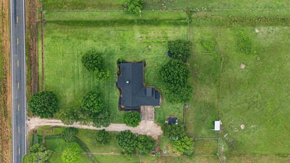 16720 Fm 1164 Road East Bernard, TX 77435