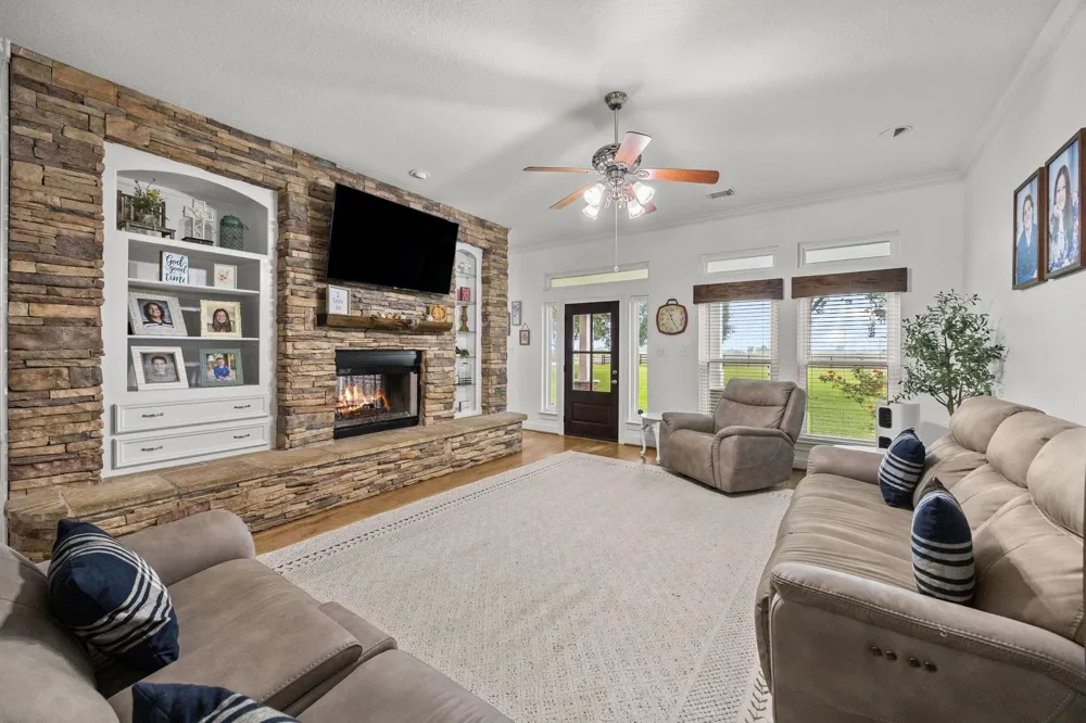 16720 Fm 1164 Road East Bernard, TX 77435