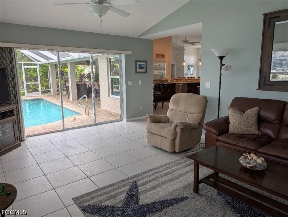 SW 9th Place Cape Coral, FL 33914