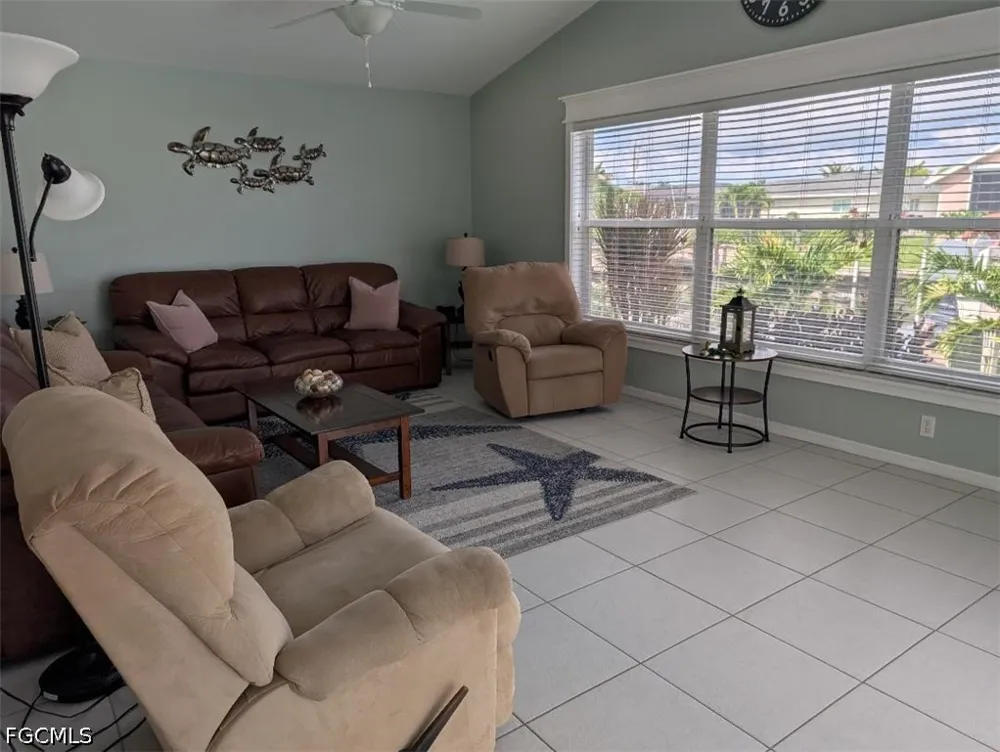 SW 9th Place Cape Coral, FL 33914