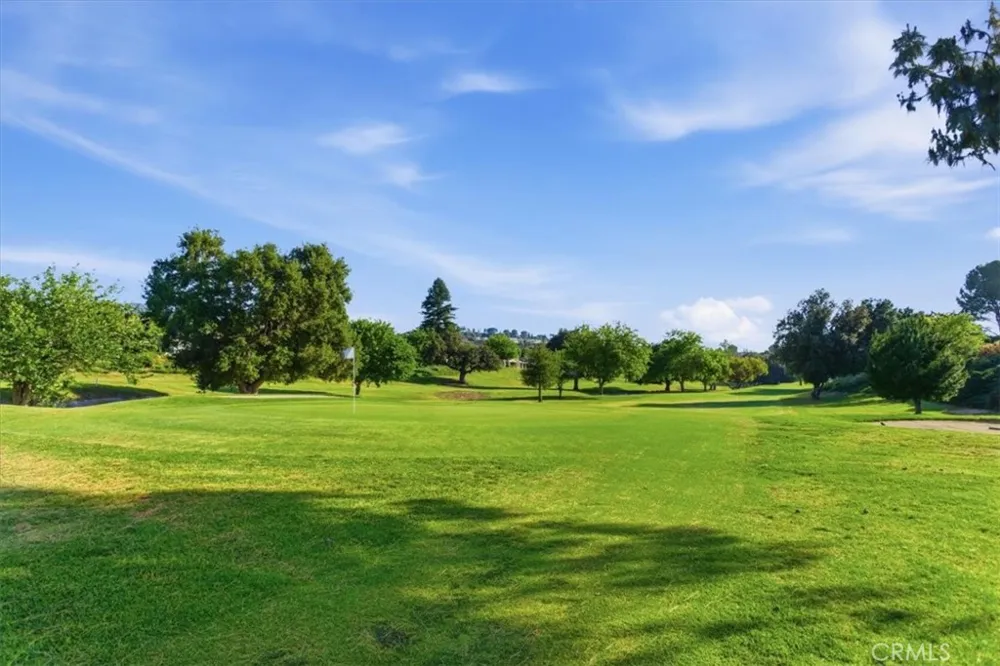 19427 Oak Crossing Newhall, CA 91321