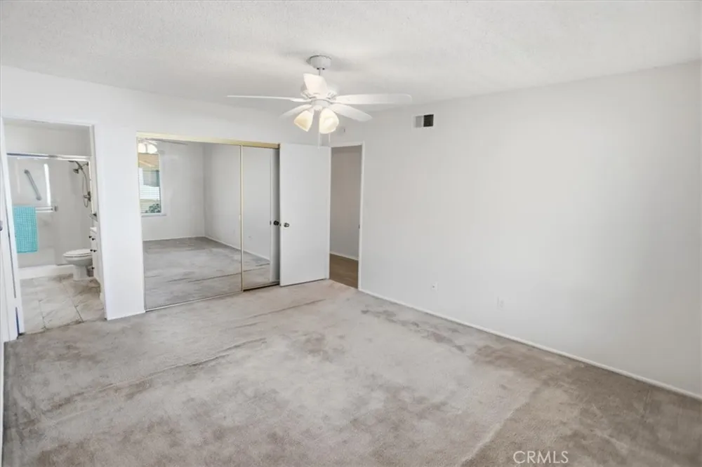19427 Oak Crossing Newhall, CA 91321