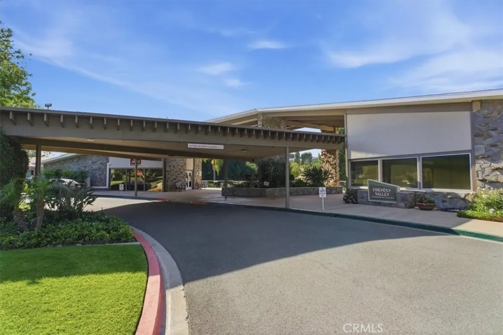 19427 Oak Crossing Newhall, CA 91321