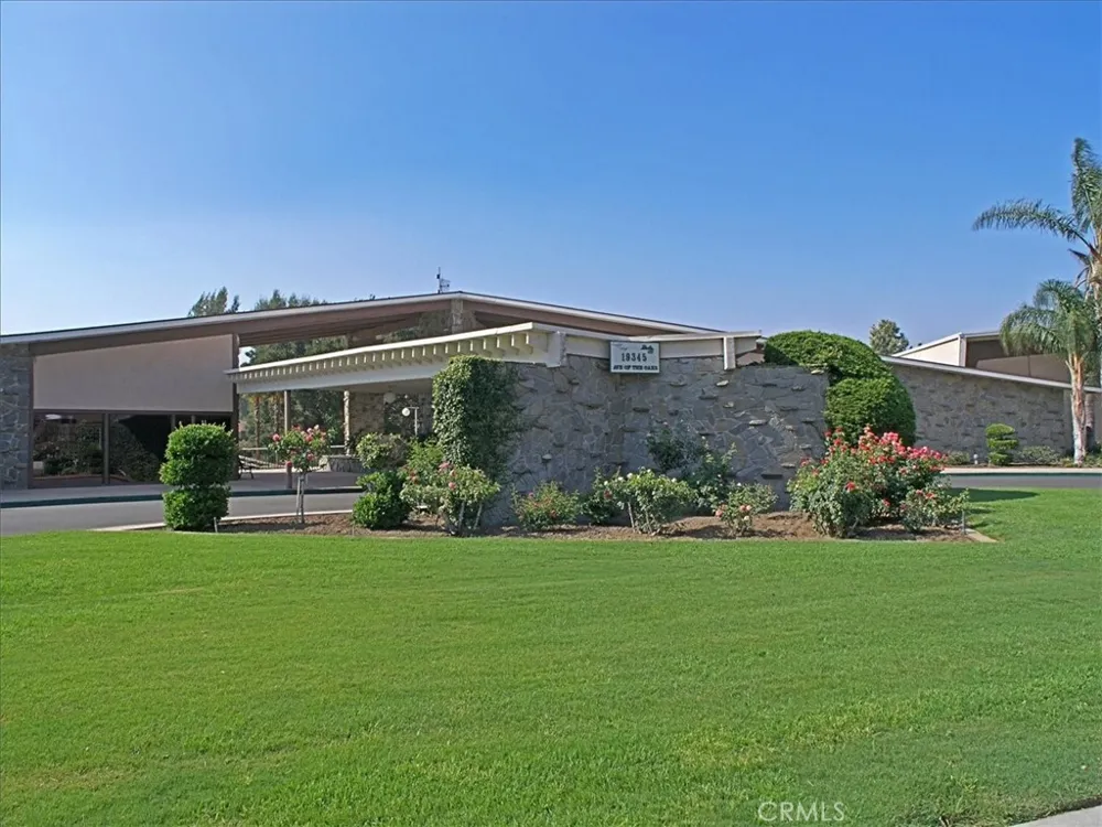 19427 Oak Crossing Newhall, CA 91321