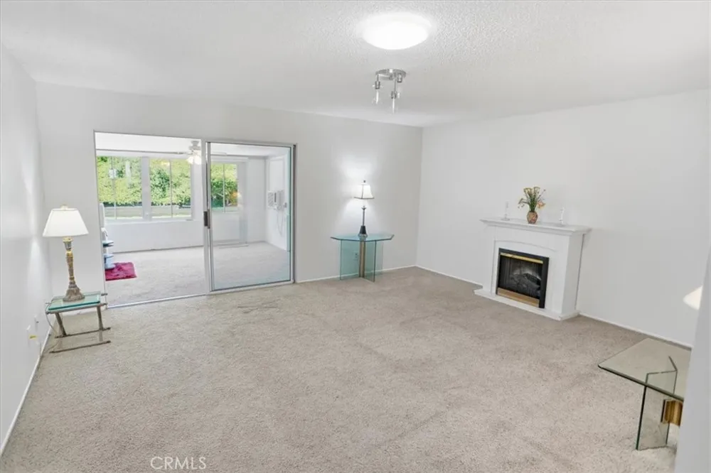 19427 Oak Crossing Newhall, CA 91321